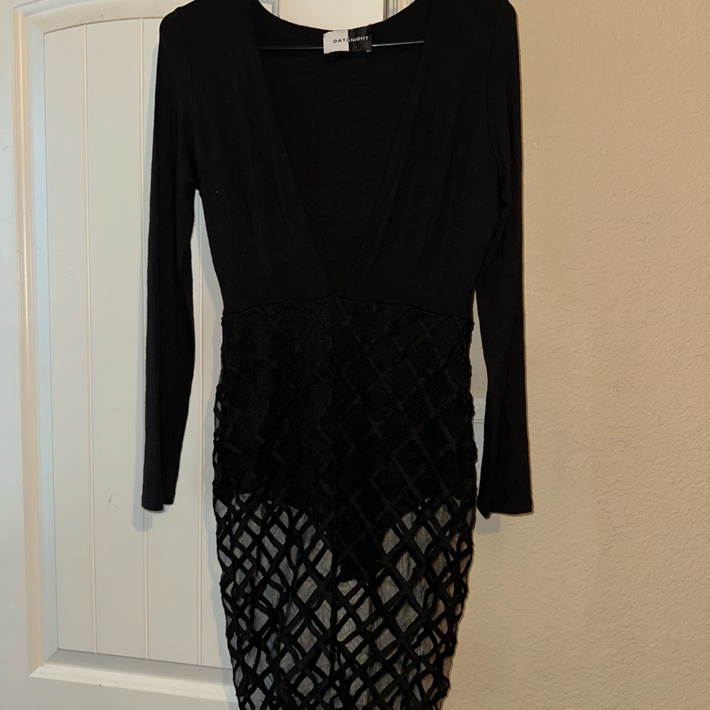 Elegant Black Long Sleeve Dress